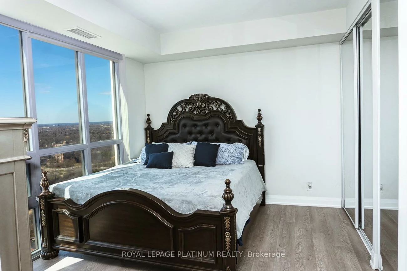 15, Lynch, Queen Street Corridor, Brampton