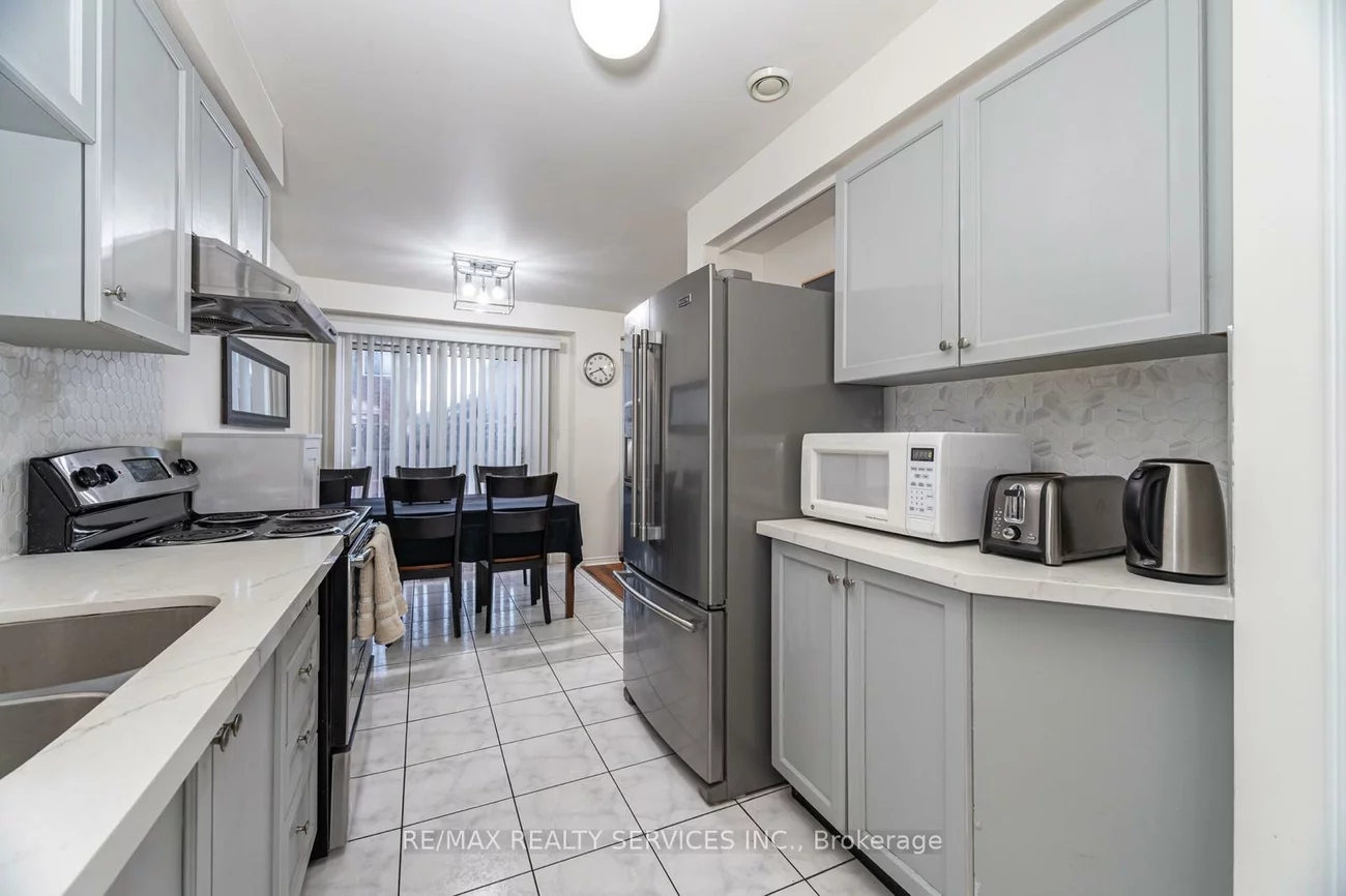9, kimberley, Sandringham-Wellington, Brampton