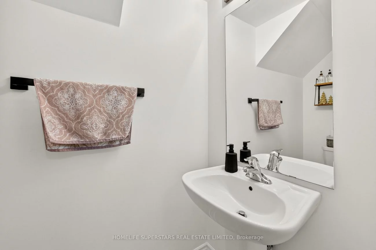 200, Veterans, Northwest Brampton, Brampton