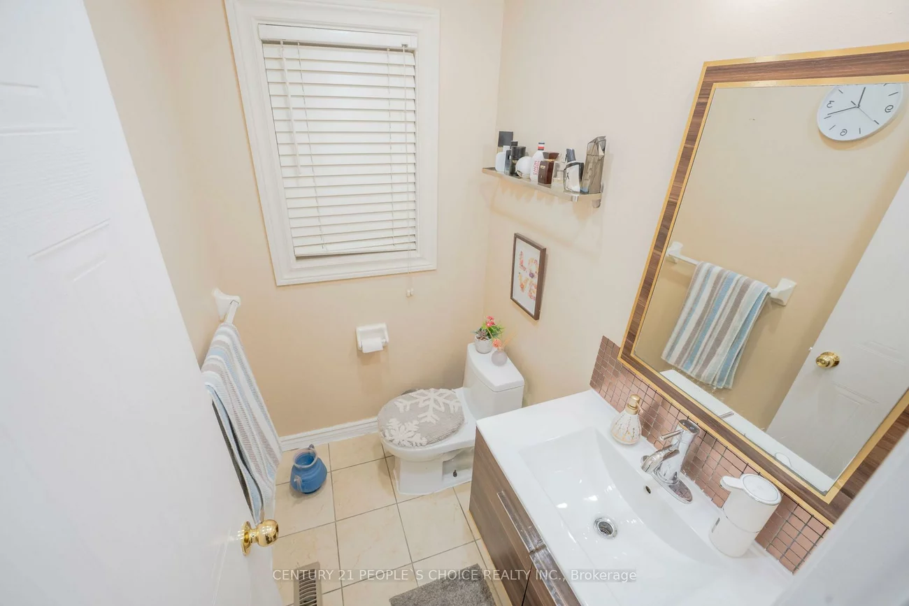 110, Goldenlight, Brampton West, Brampton