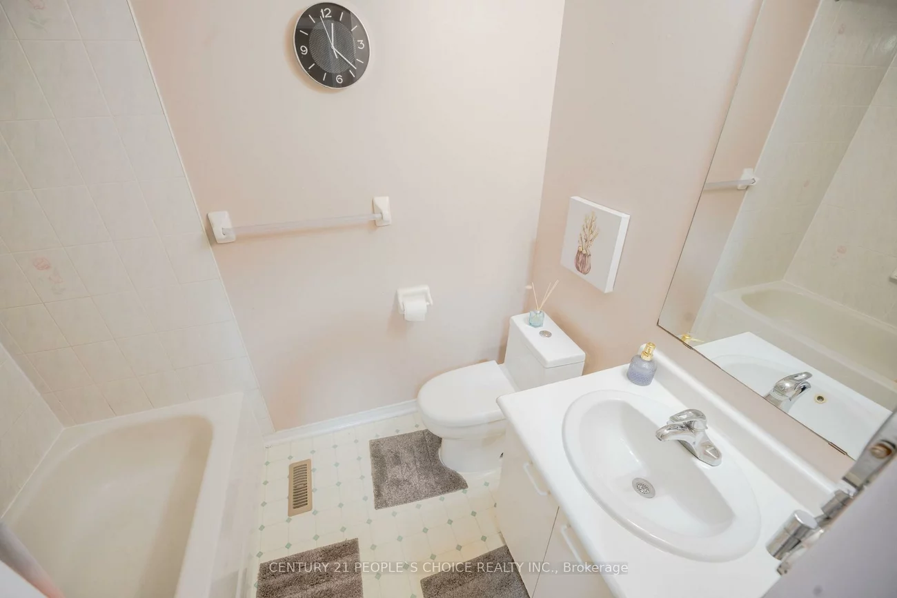 110, Goldenlight, Brampton West, Brampton