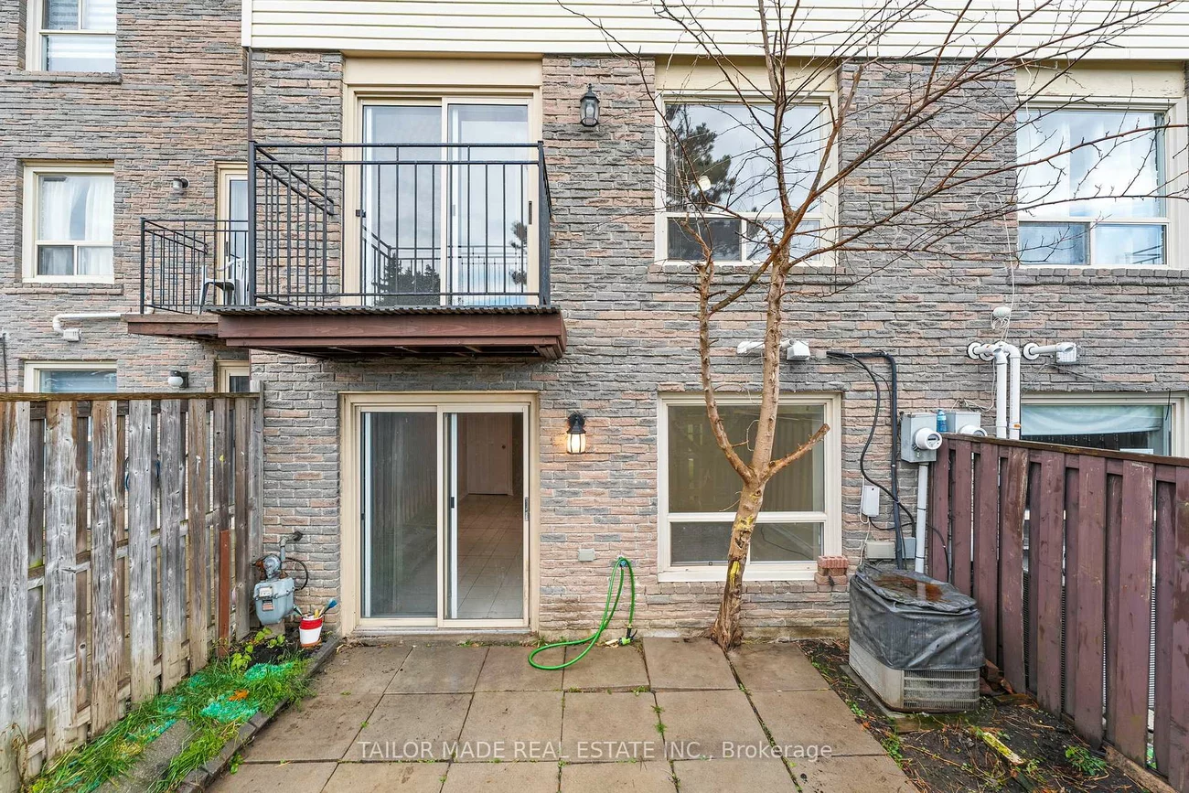 38, Collins, Brampton North, Brampton