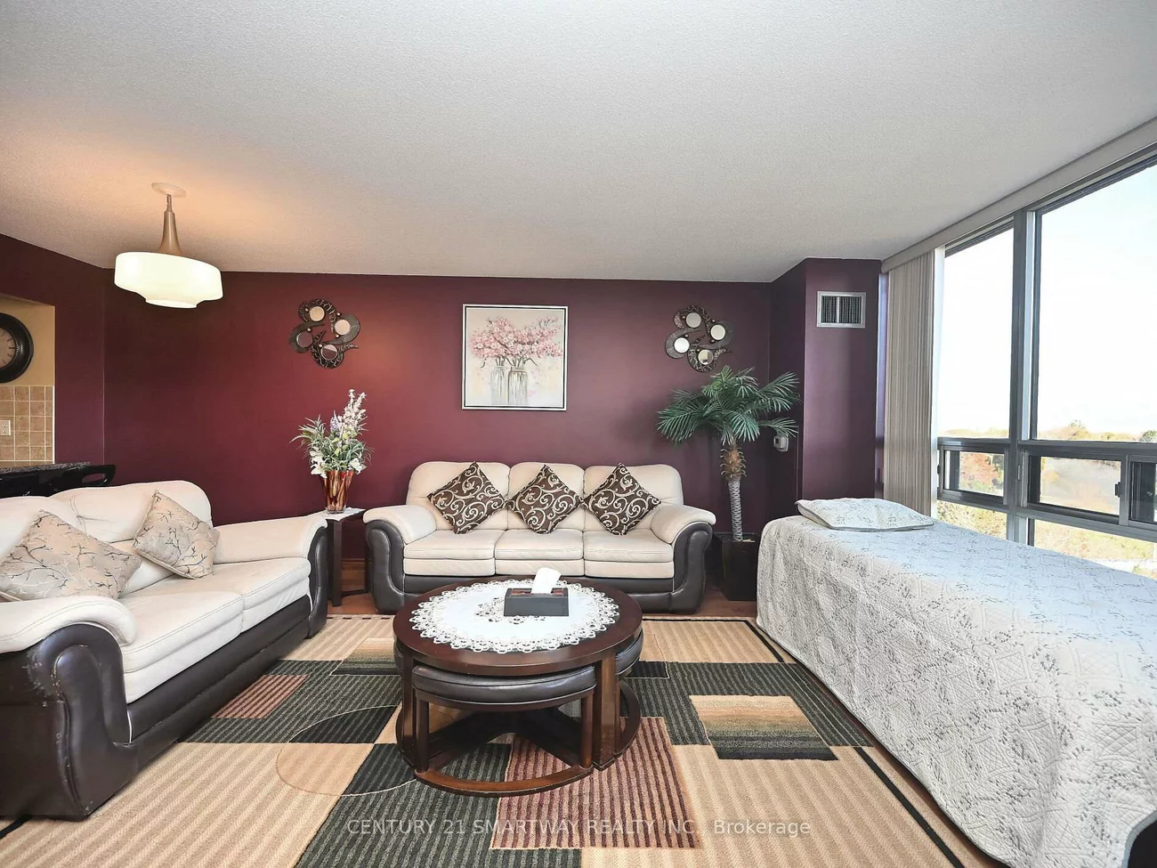 320, Mill, Brampton South, Brampton