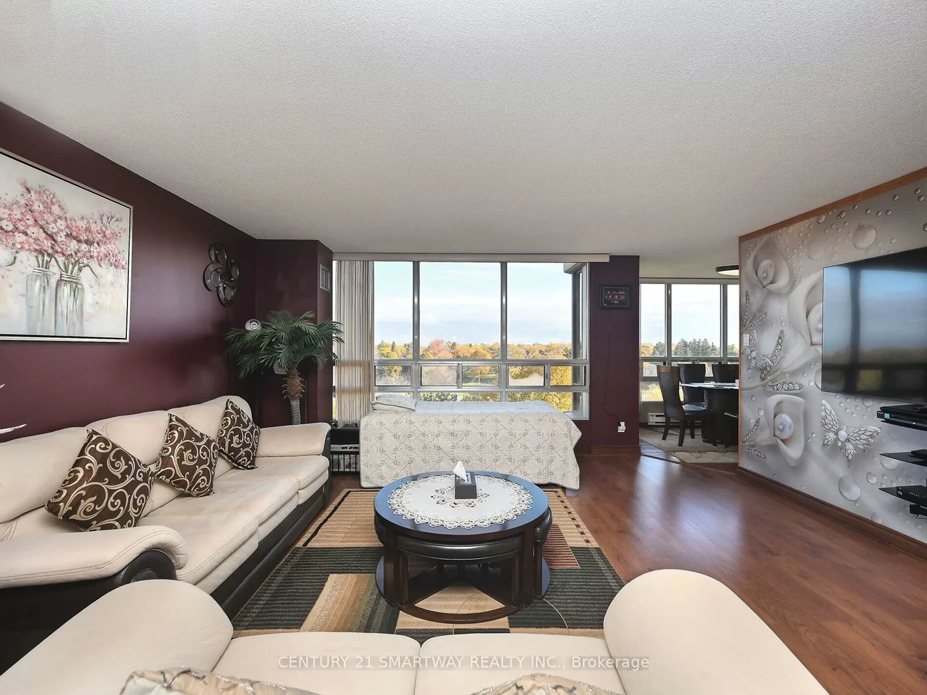 320, Mill, Brampton South, Brampton