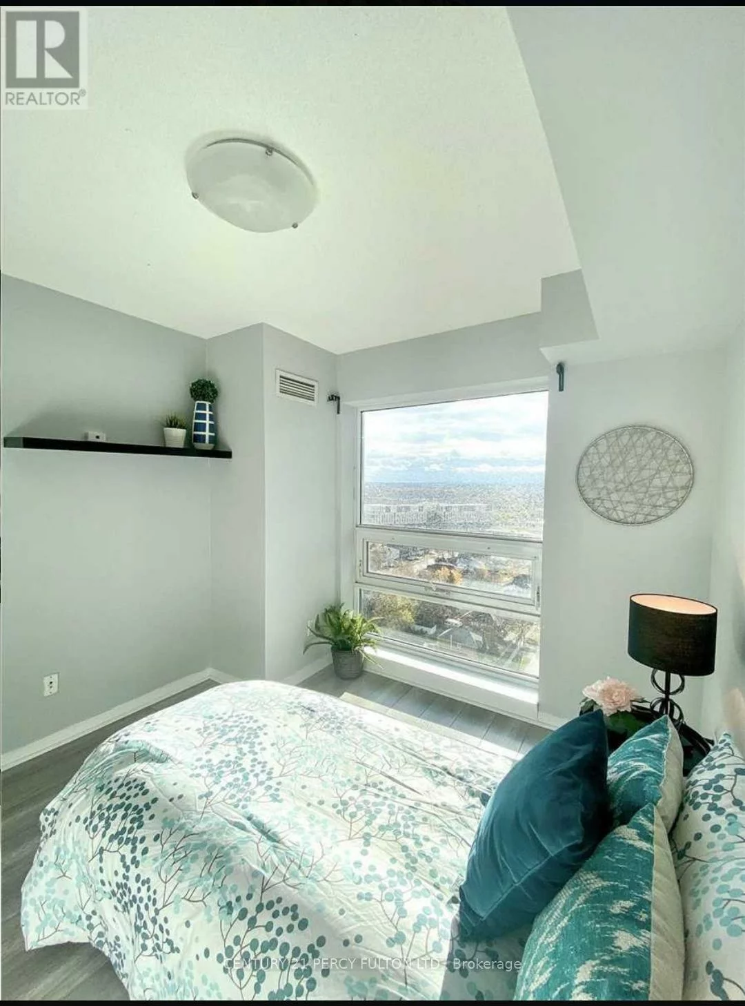 215, Queen, Queen Street Corridor, Brampton