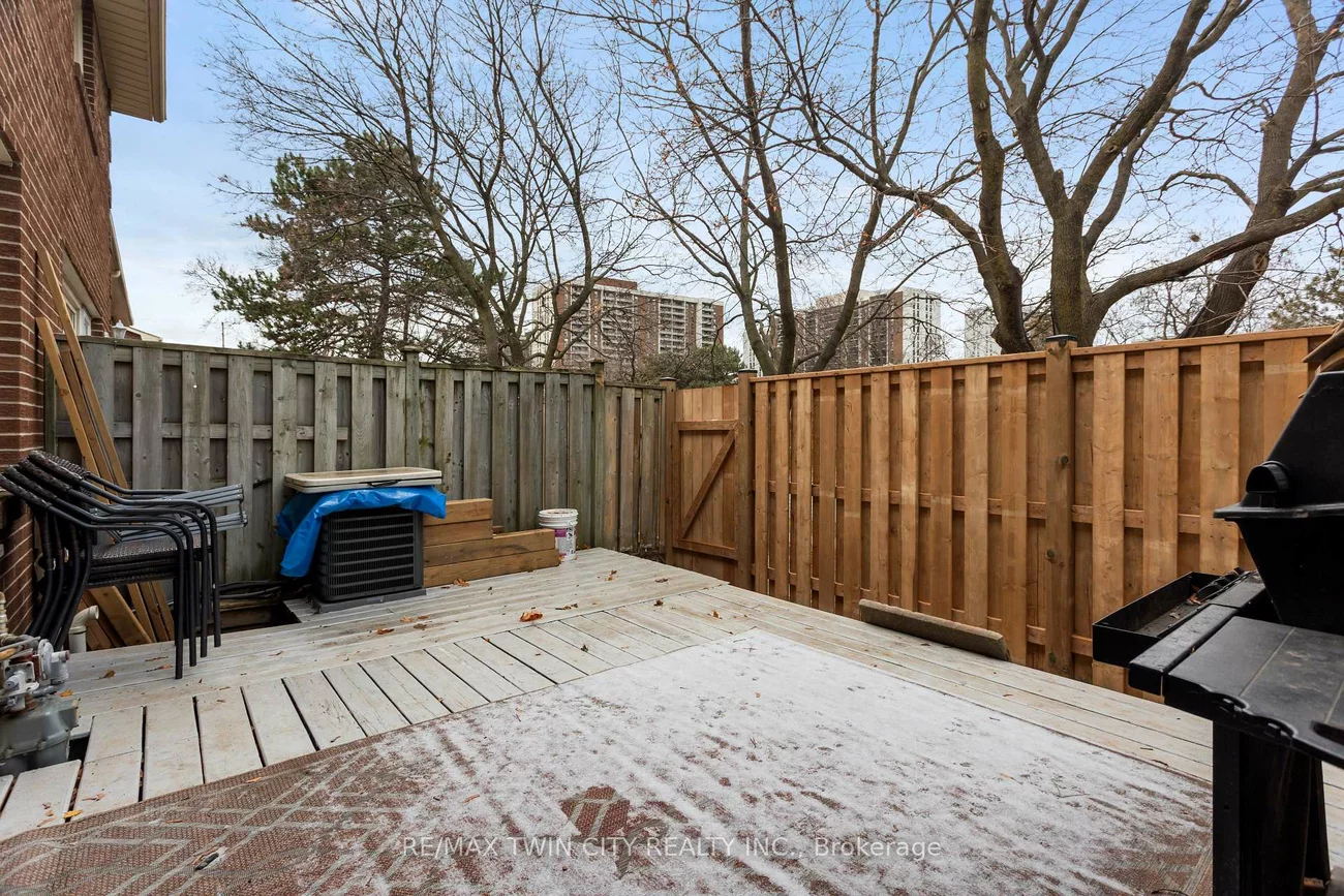 7, Eden Park, Southgate, Brampton