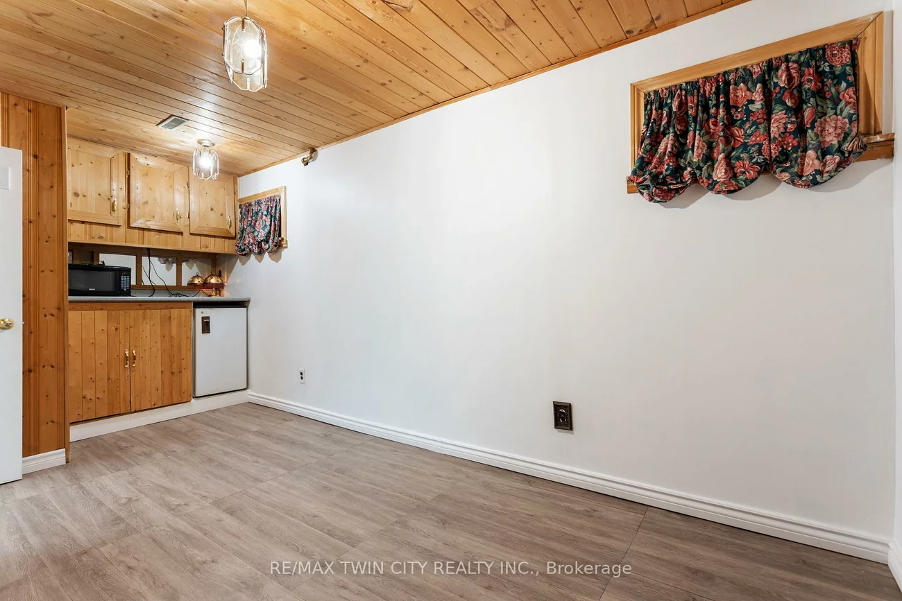 7, Eden Park, Southgate, Brampton