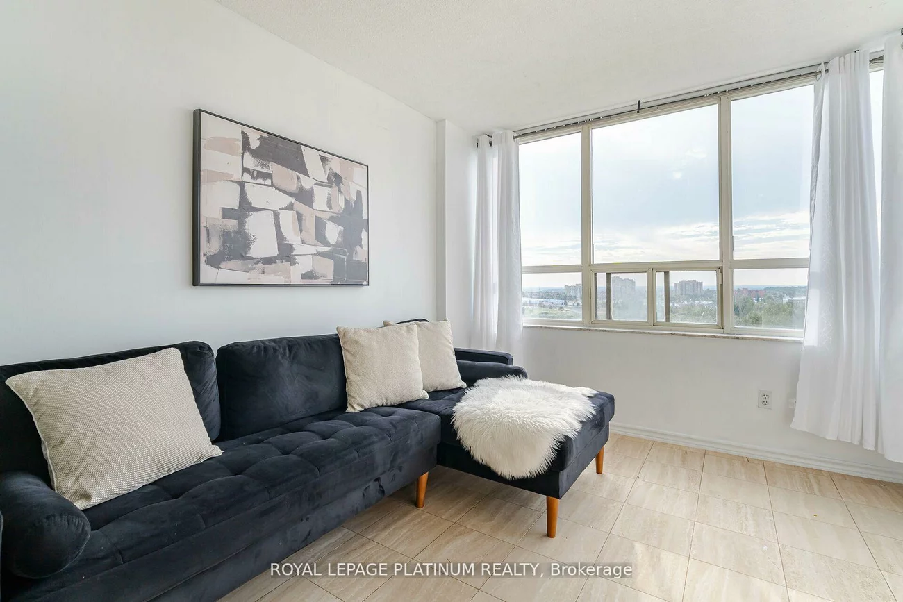 30, Malta, Fletcher's Creek South, Brampton