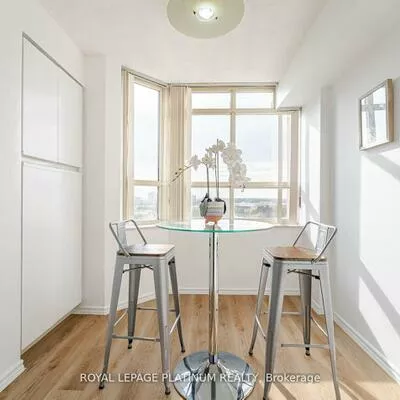 30, Malta, Fletcher's Creek South, Brampton