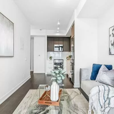 215, Veterans, Northwest Brampton, Brampton