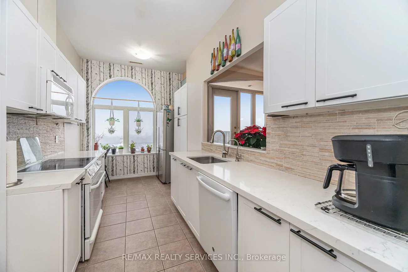 7, Dayspring, Goreway Drive Corridor, Brampton