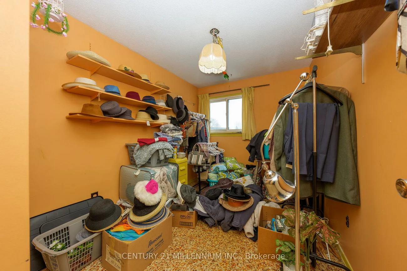 79, Darras, Southgate, Brampton