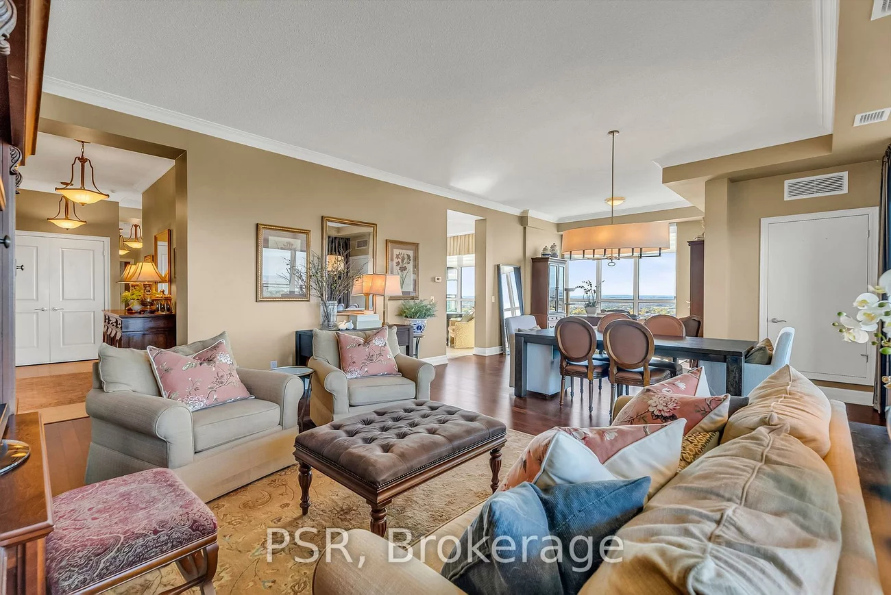 100, John, Downtown Brampton, Brampton