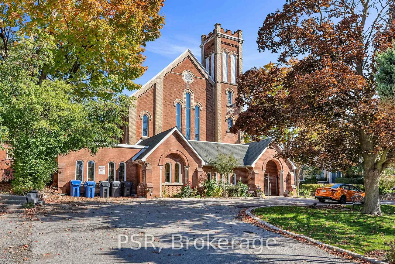 100, John, Downtown Brampton, Brampton