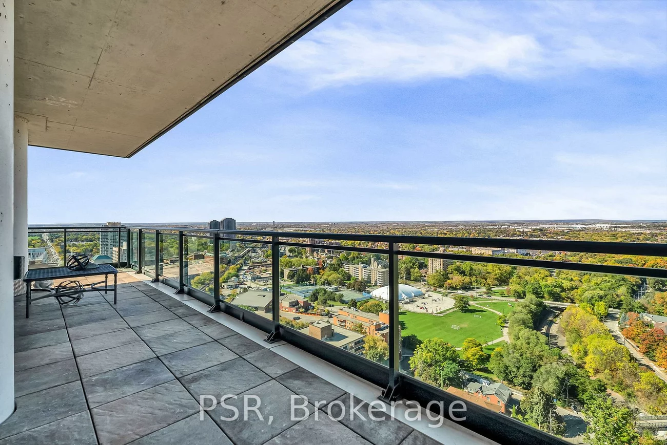 100, John, Downtown Brampton, Brampton