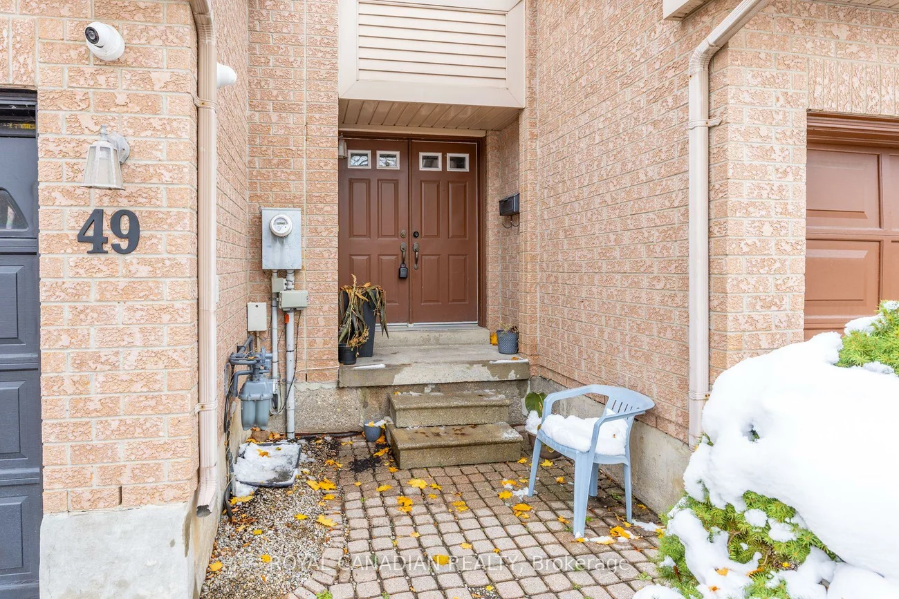 49, Goldenlight, Brampton West, Brampton