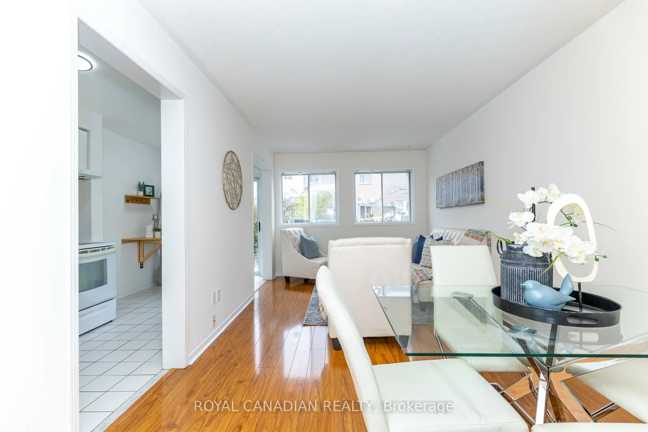 49, Goldenlight, Brampton West, Brampton