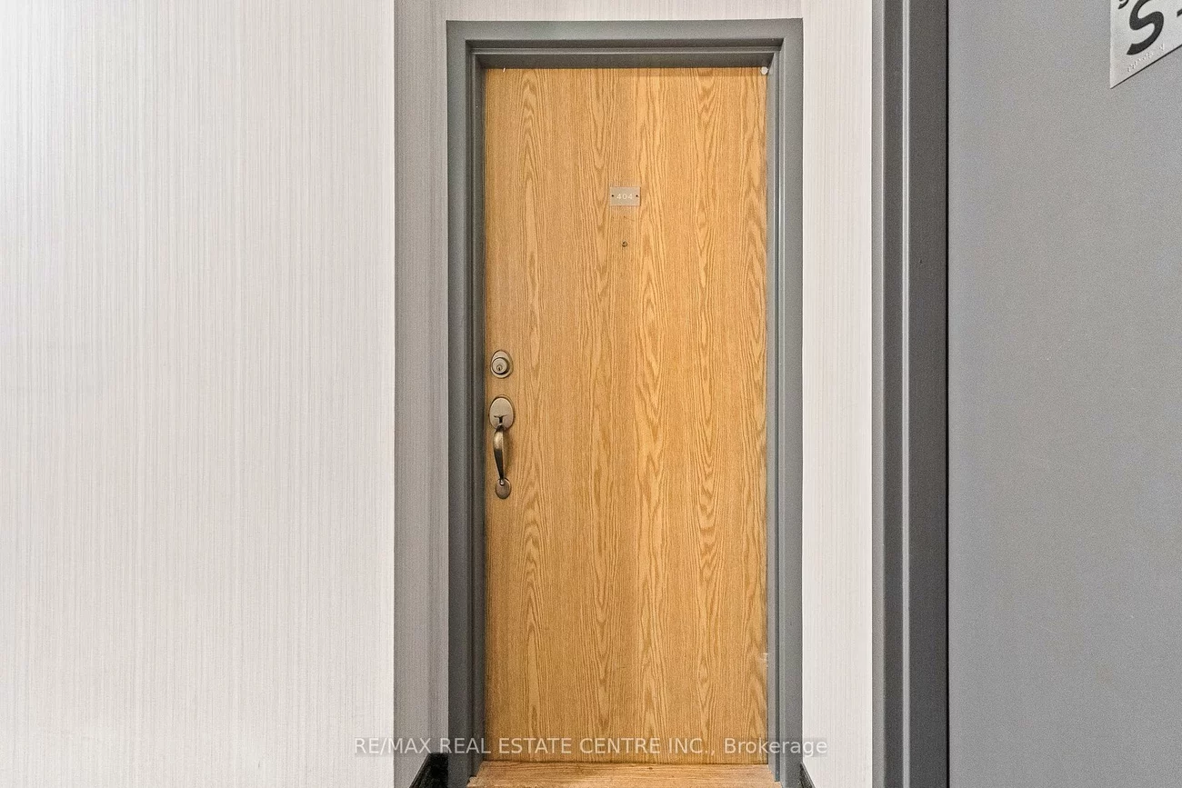 4, Lisa, Queen Street Corridor, Brampton