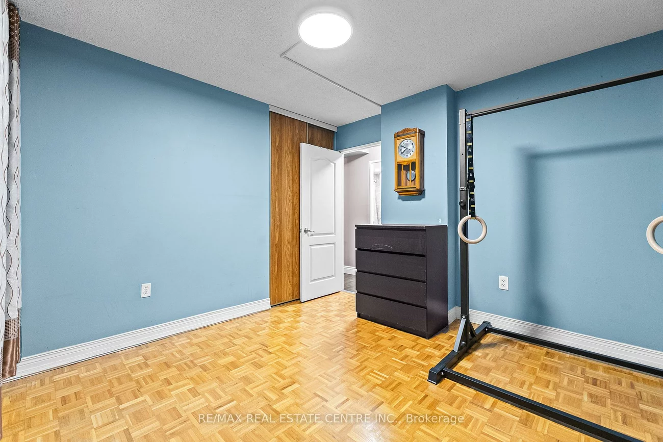 4, Lisa, Queen Street Corridor, Brampton