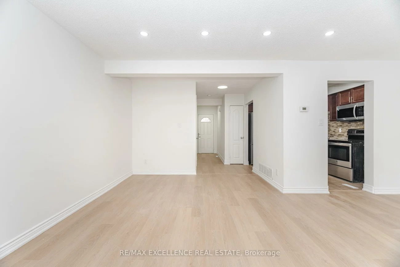 16, Lincoln, Bramalea West Industrial, Brampton