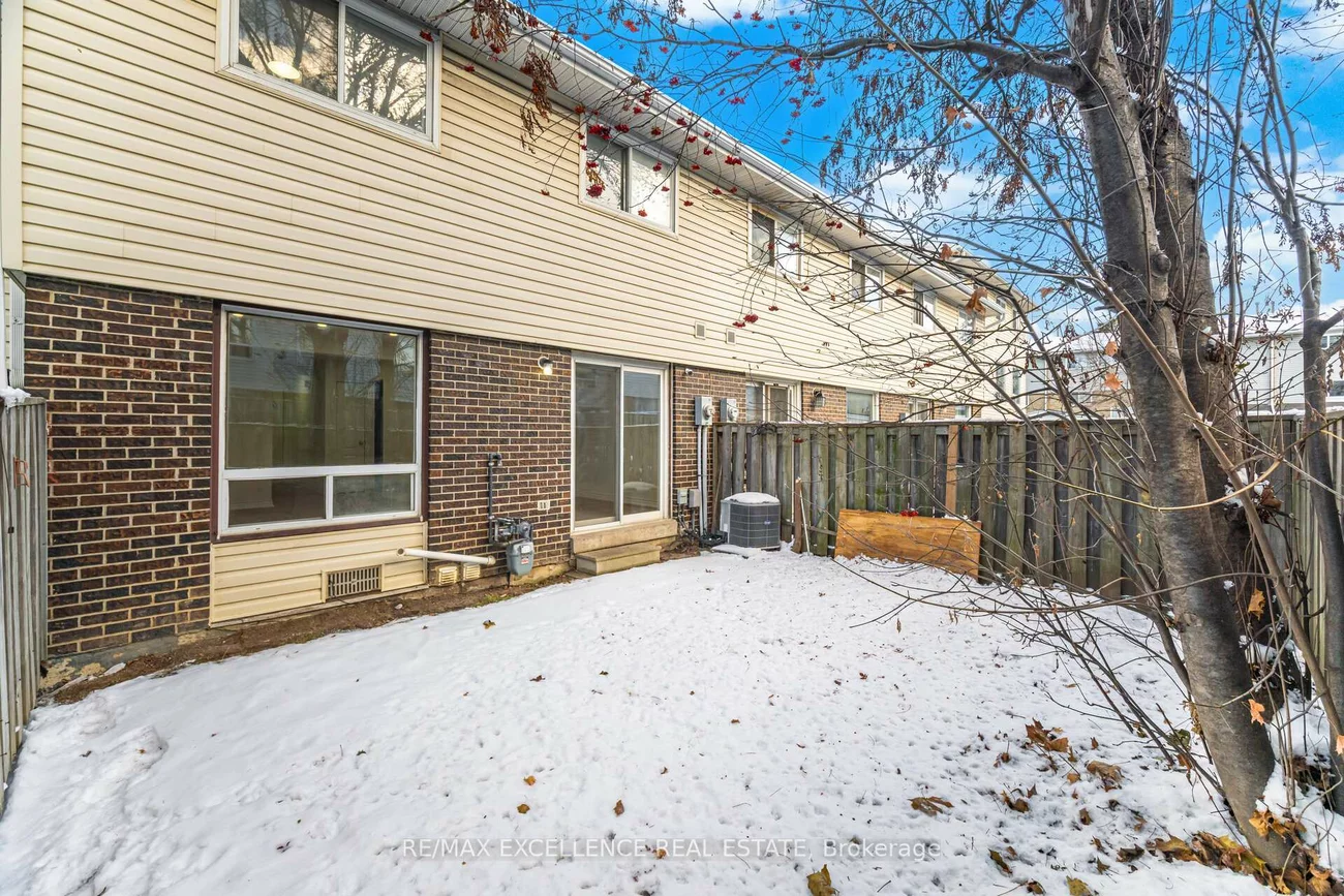 16, Lincoln, Bramalea West Industrial, Brampton