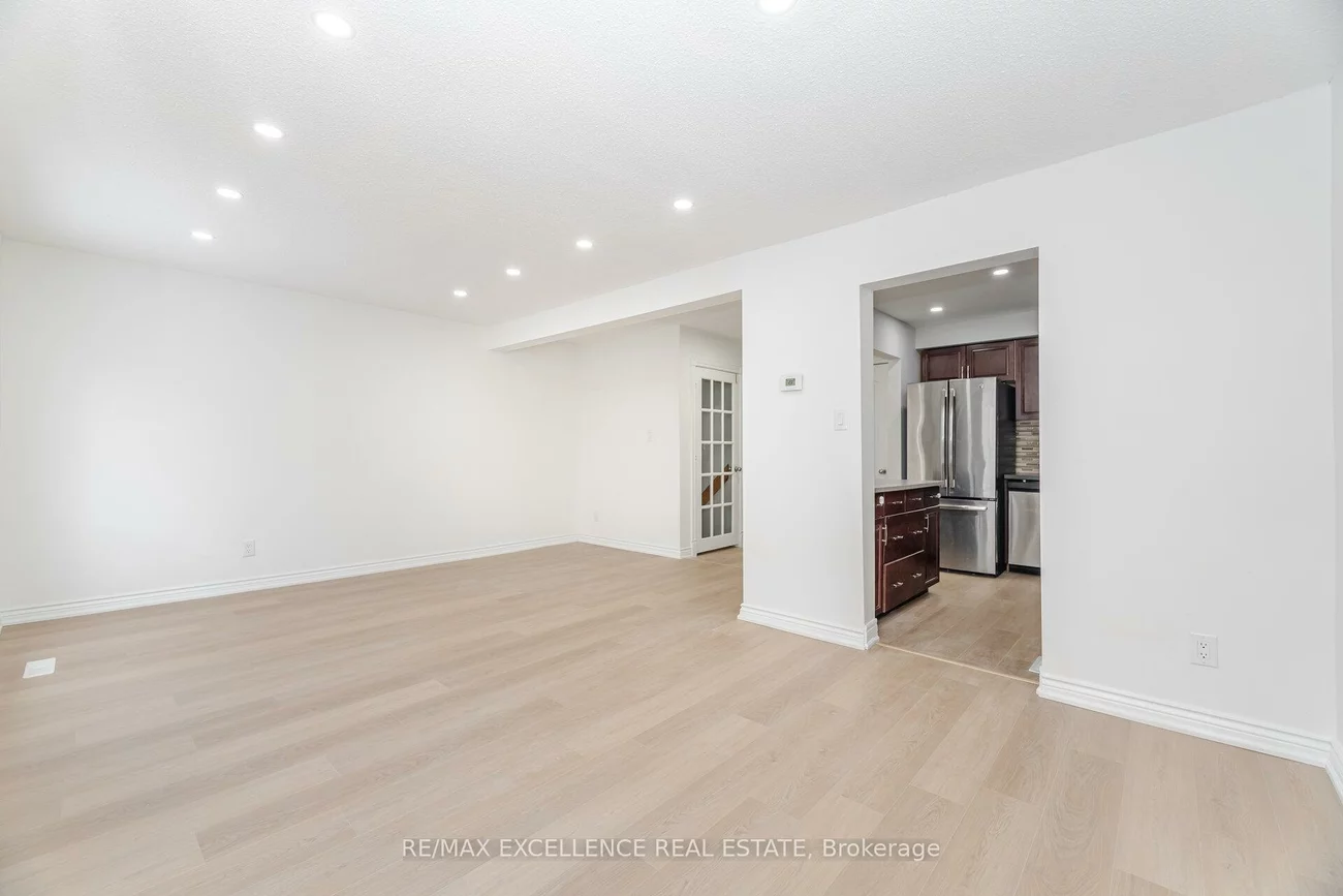 16, Lincoln, Bramalea West Industrial, Brampton