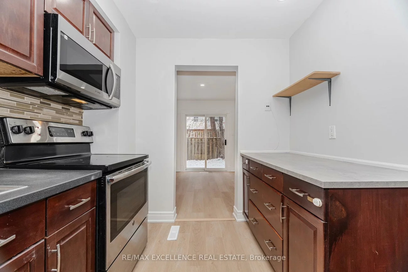 16, Lincoln, Bramalea West Industrial, Brampton