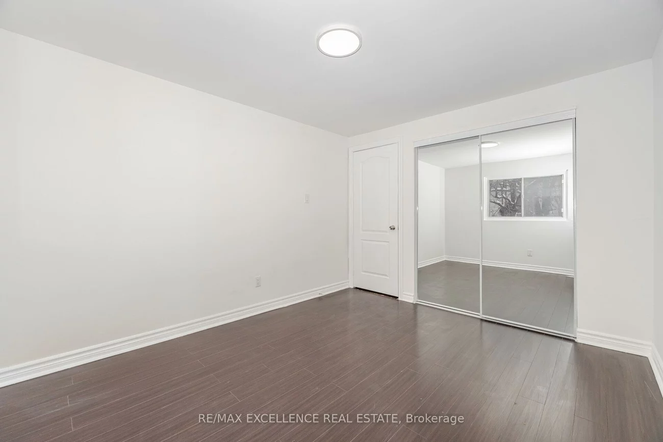 16, Lincoln, Bramalea West Industrial, Brampton