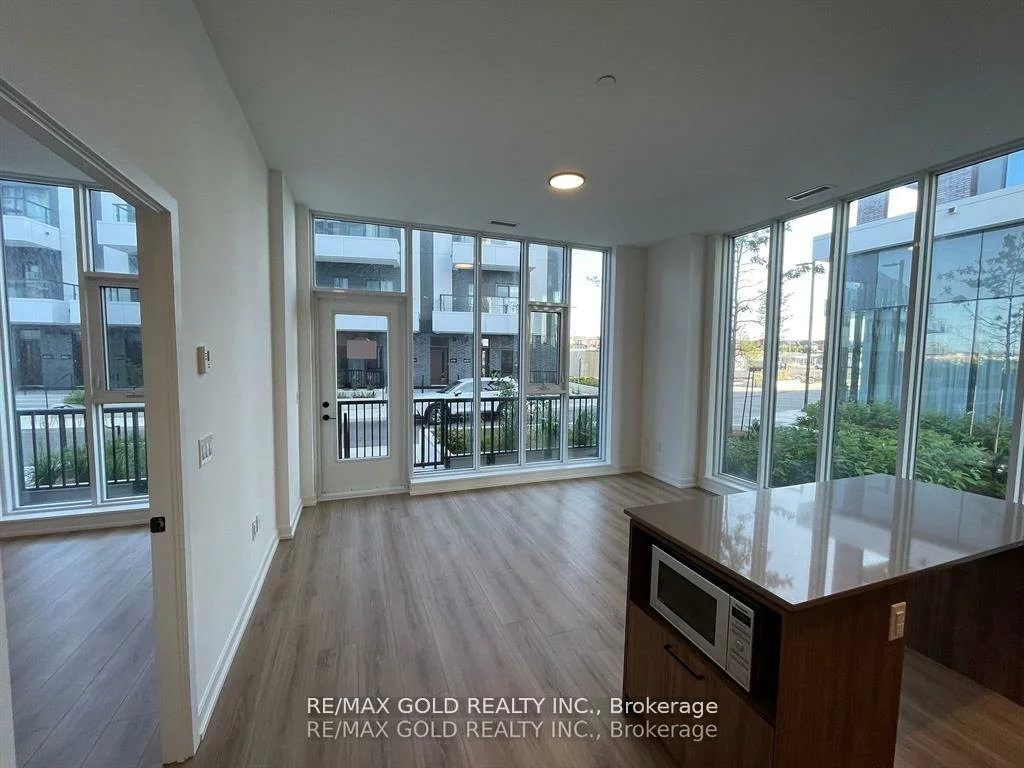 10, Lagerfeld, Northwest Brampton, Brampton