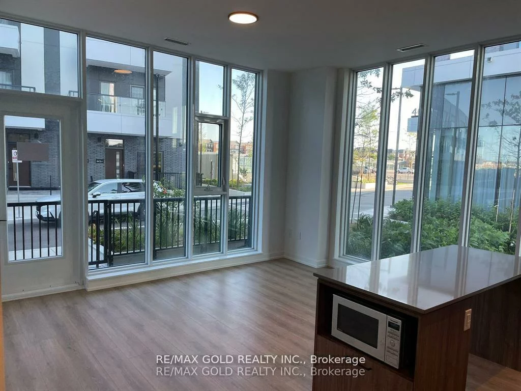 10, Lagerfeld, Northwest Brampton, Brampton