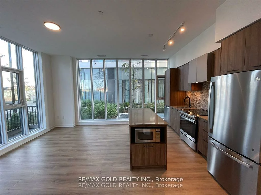 10, Lagerfeld, Northwest Brampton, Brampton