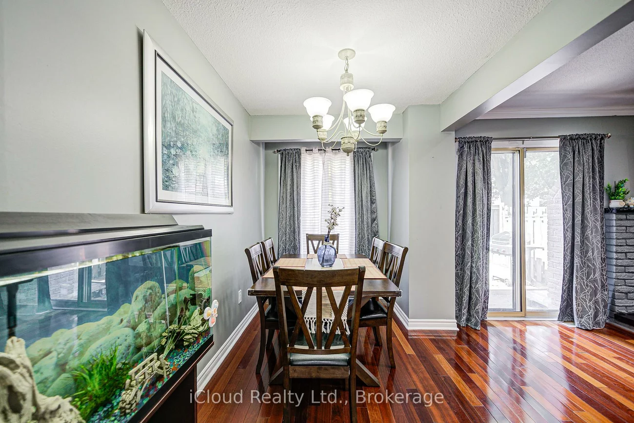 5, Gloucester, Northgate, Brampton