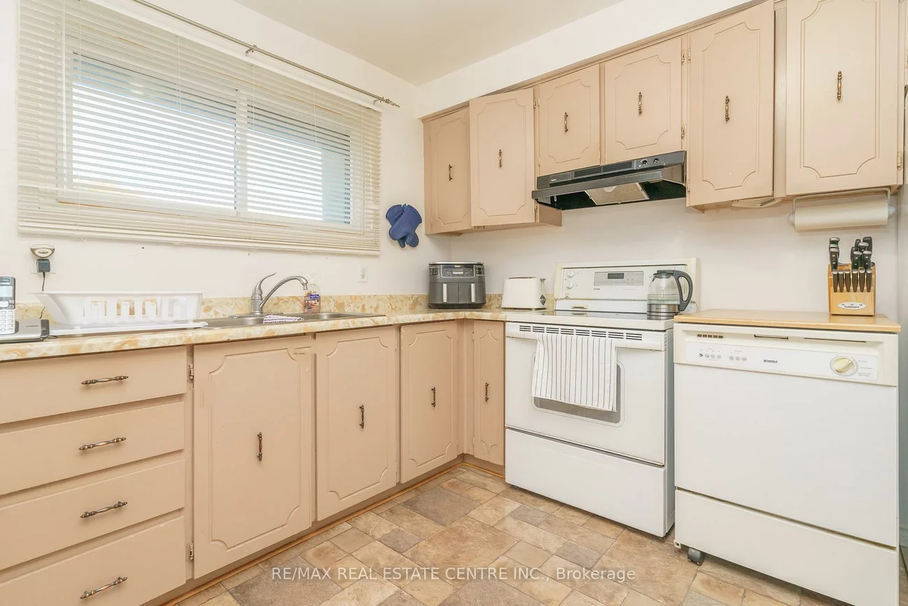 143, Ashton, Central Park, Brampton