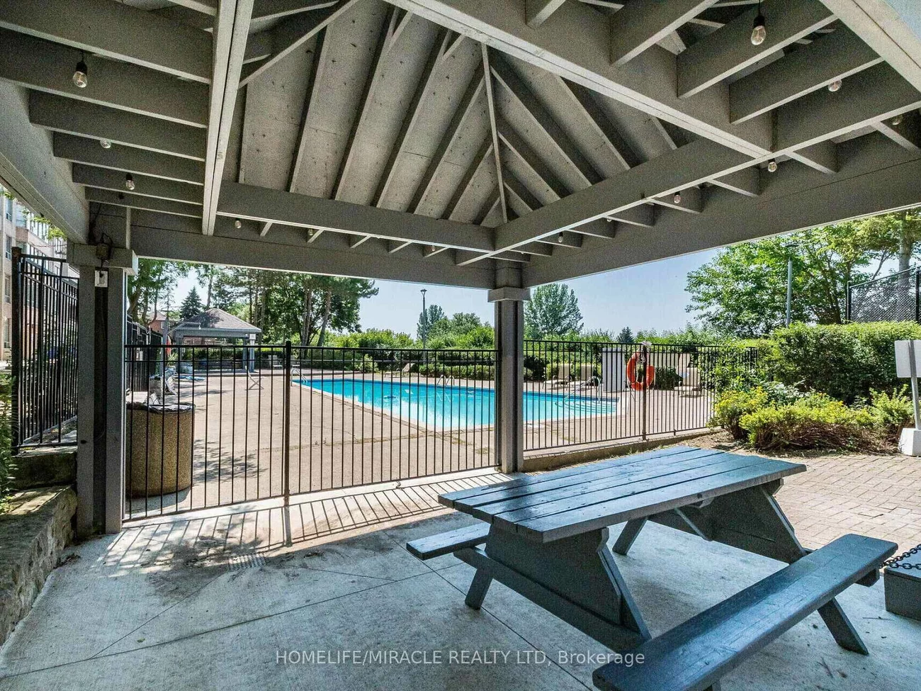 30, Malta, Fletcher's Creek South, Brampton