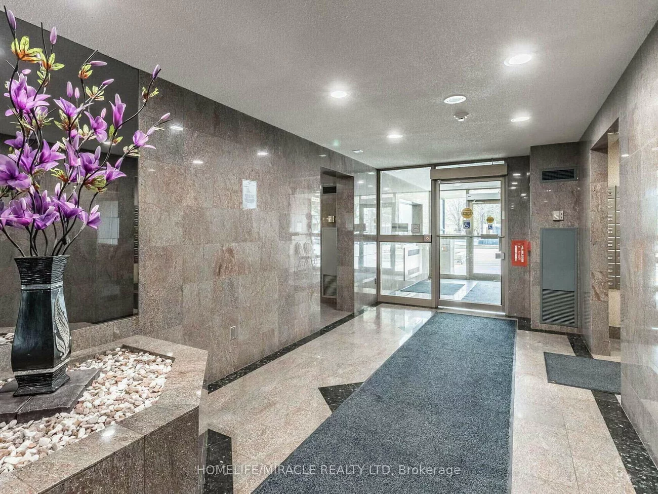 30, Malta, Fletcher's Creek South, Brampton