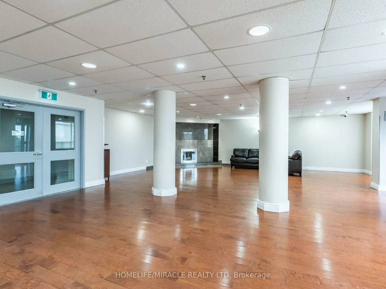 30, Malta, Fletcher's Creek South, Brampton