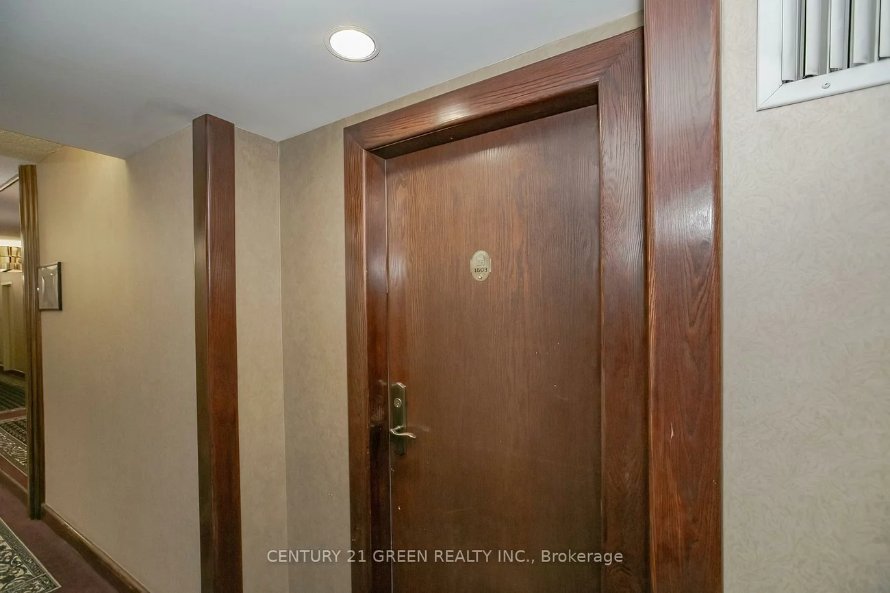 22, Hanover, Queen Street Corridor, Brampton