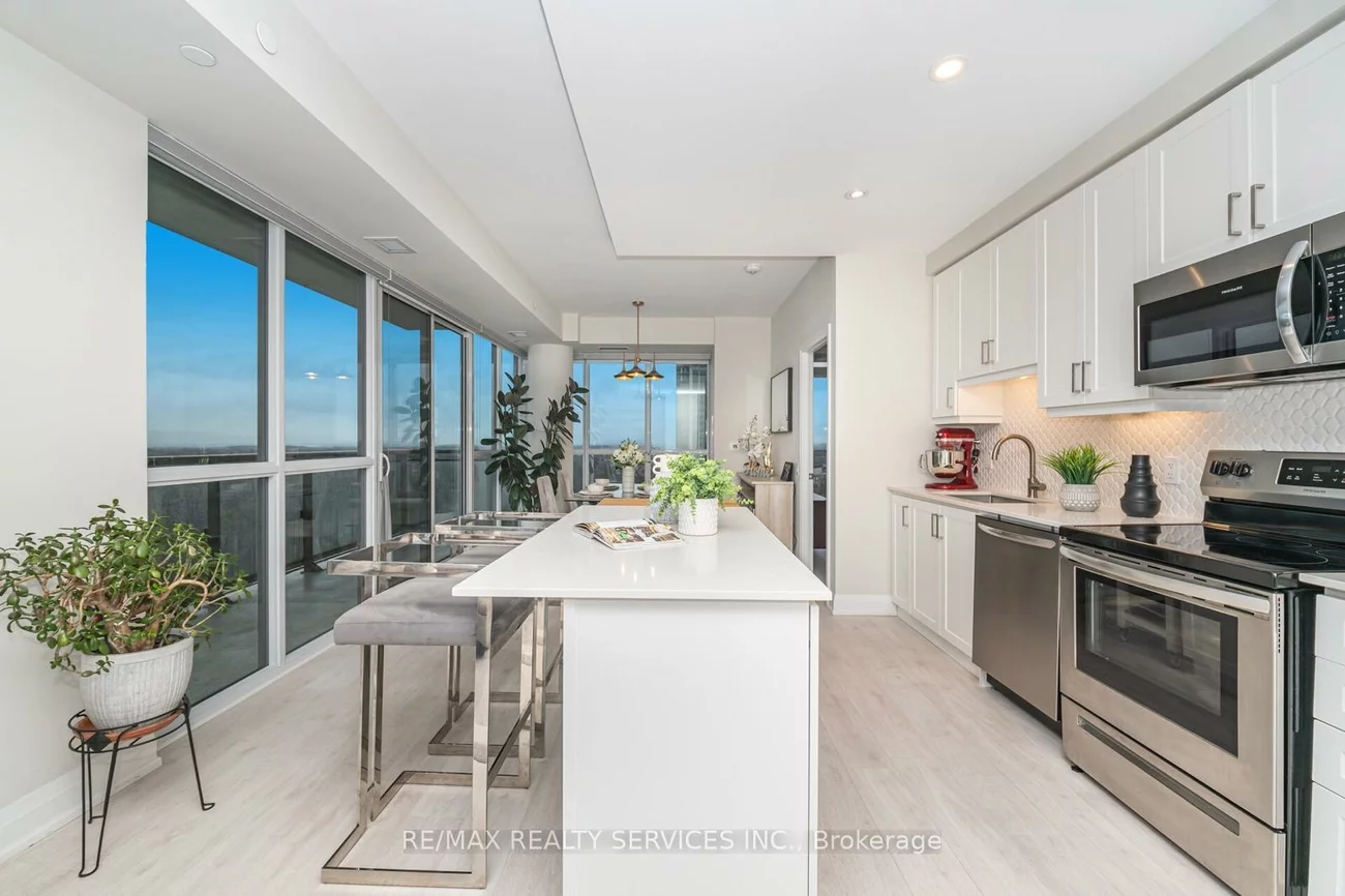 15, Lynch, Queen Street Corridor, Brampton