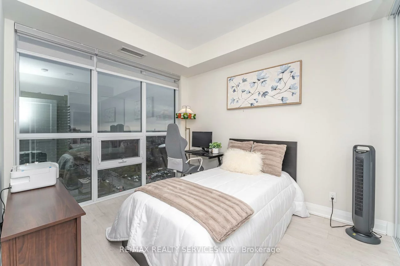 15, Lynch, Queen Street Corridor, Brampton