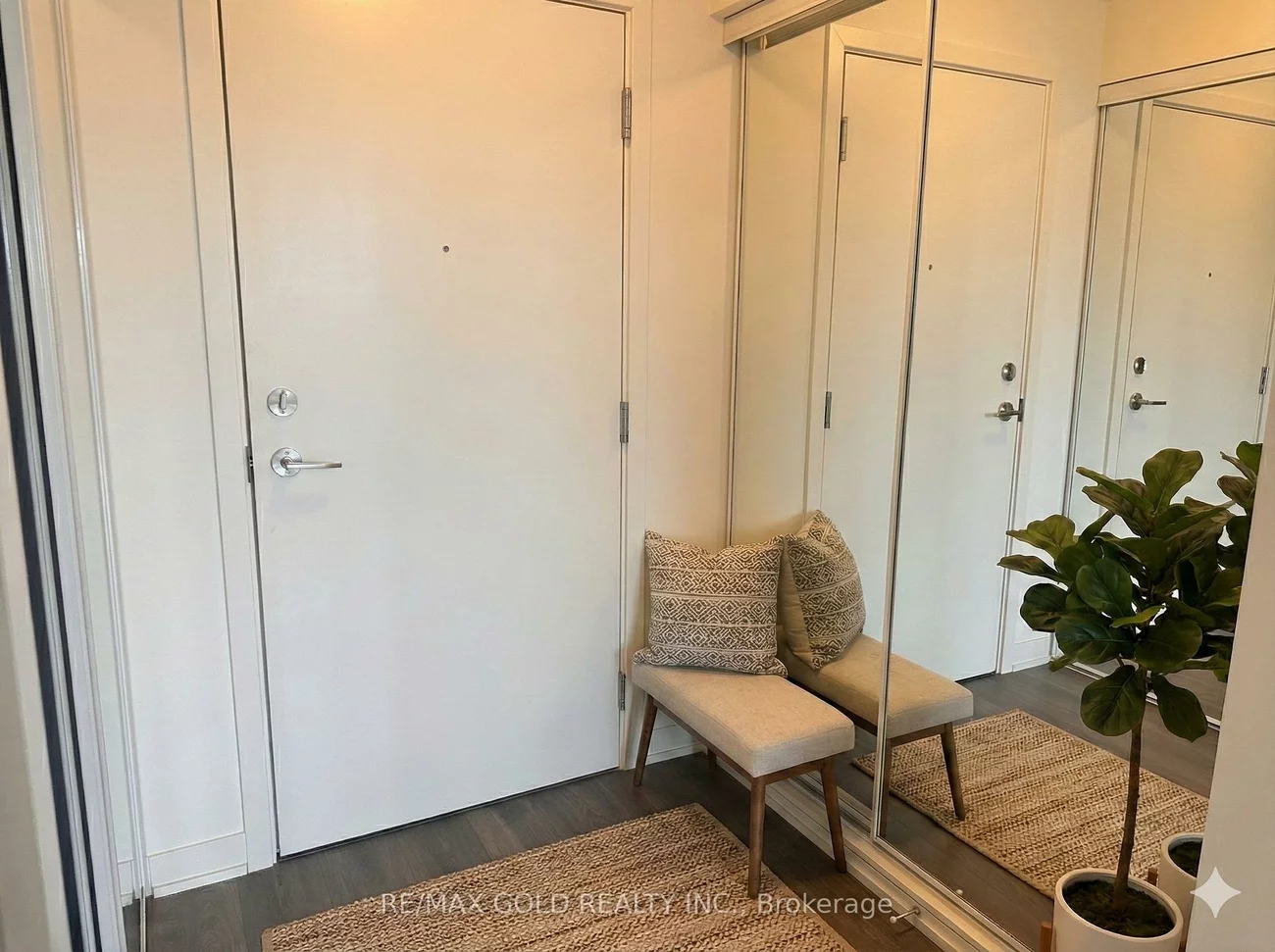 58, sky harbour, Bram West, Brampton