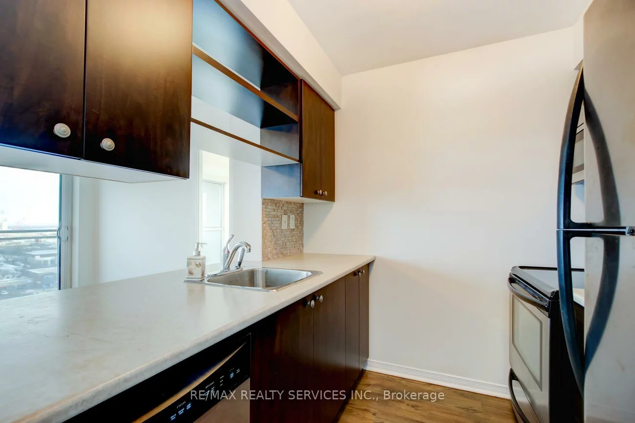 215, Queen, Queen Street Corridor, Brampton