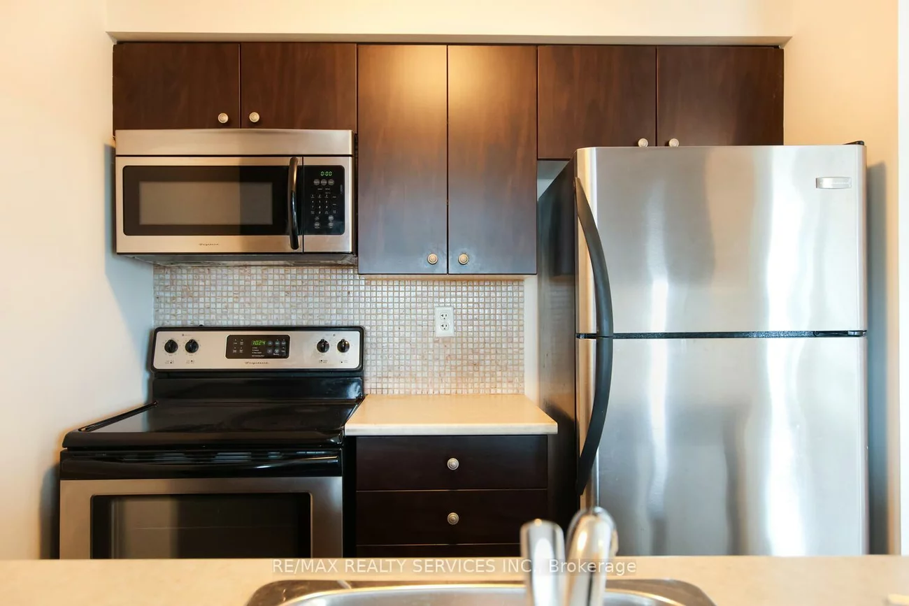 215, Queen, Queen Street Corridor, Brampton