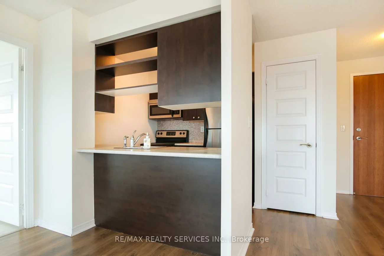 215, Queen, Queen Street Corridor, Brampton