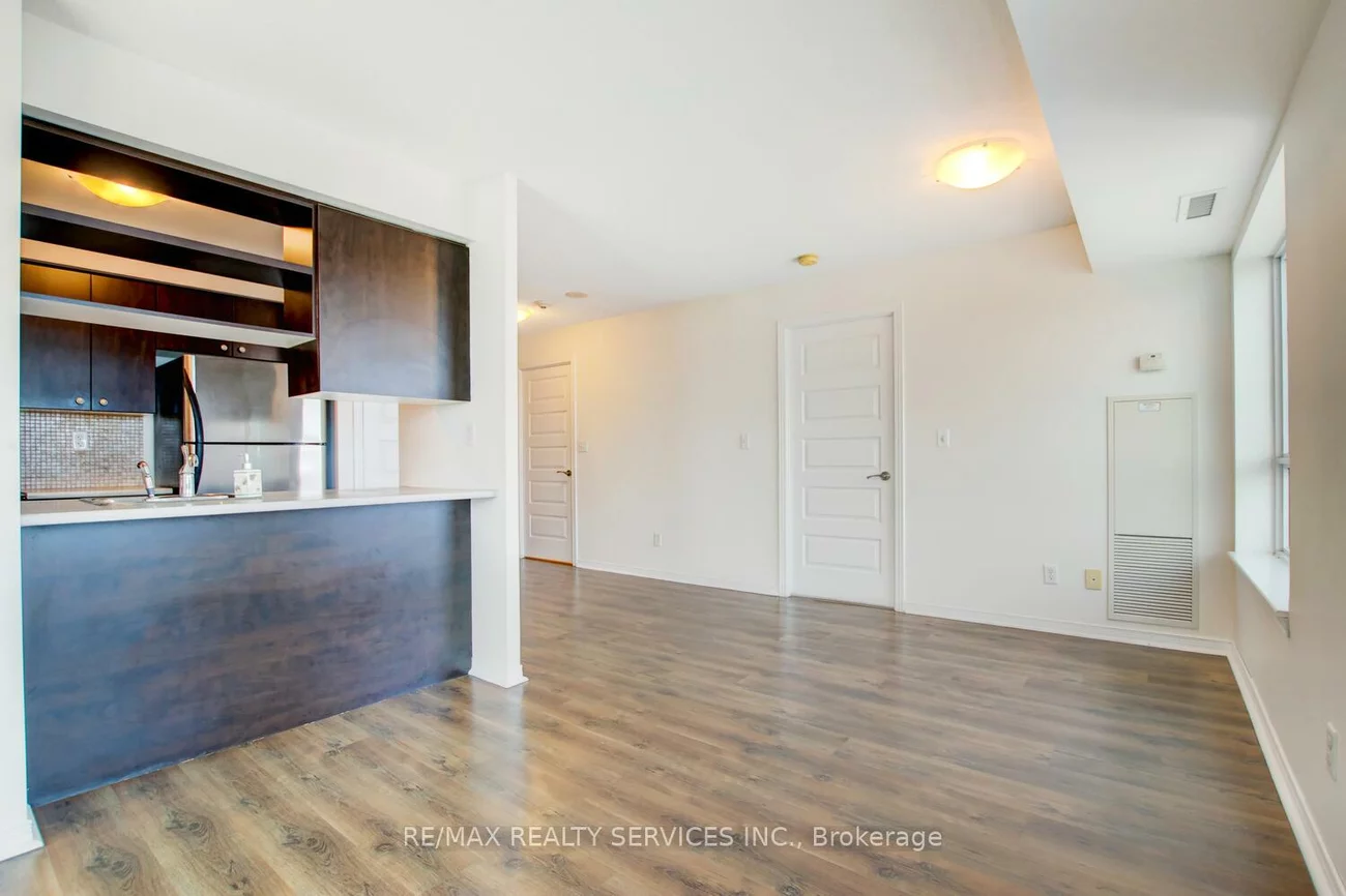 215, Queen, Queen Street Corridor, Brampton