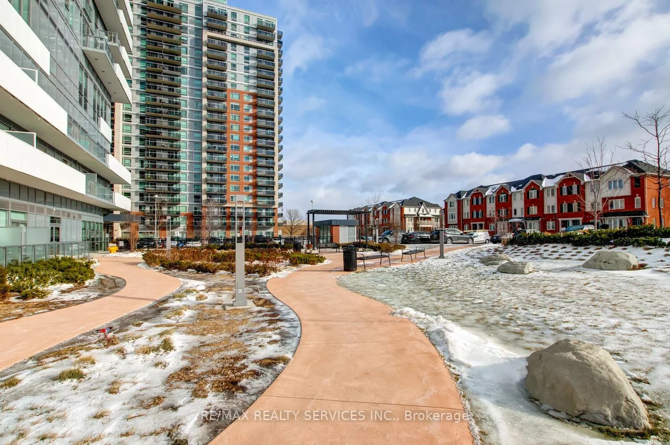 215, Queen, Queen Street Corridor, Brampton