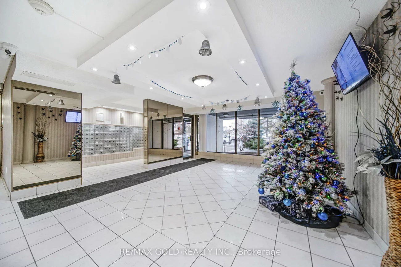 21, Knightsbridge, Queen Street Corridor, Brampton