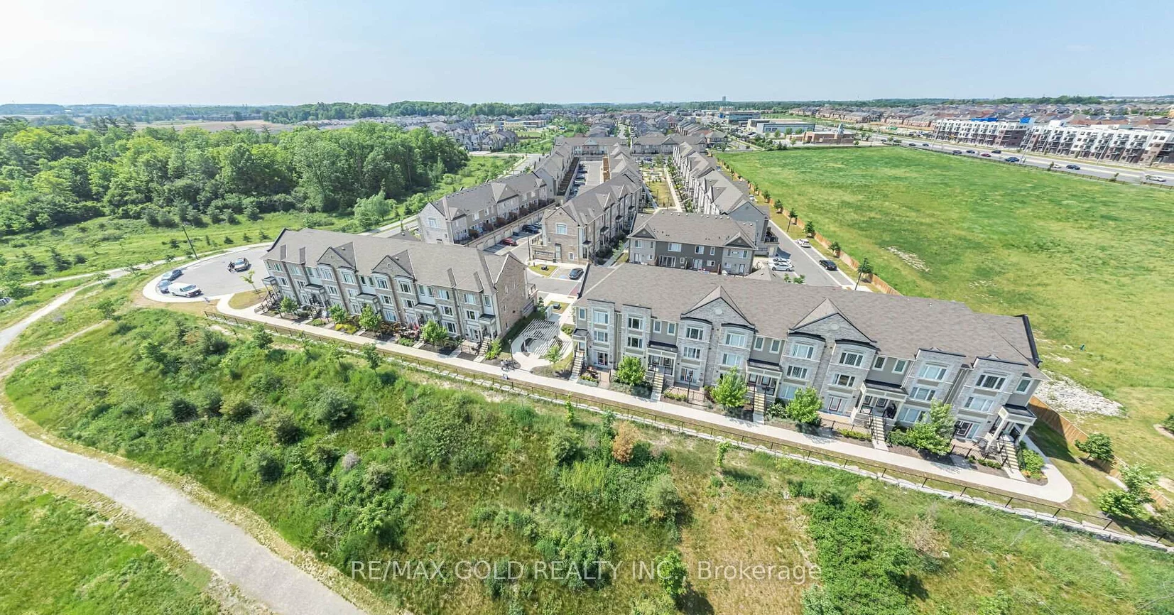 1, Beckenrose, Brampton West, Brampton