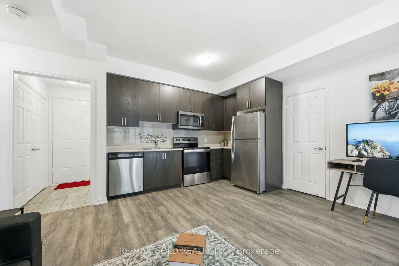 1, Beckenrose, Brampton West, Brampton