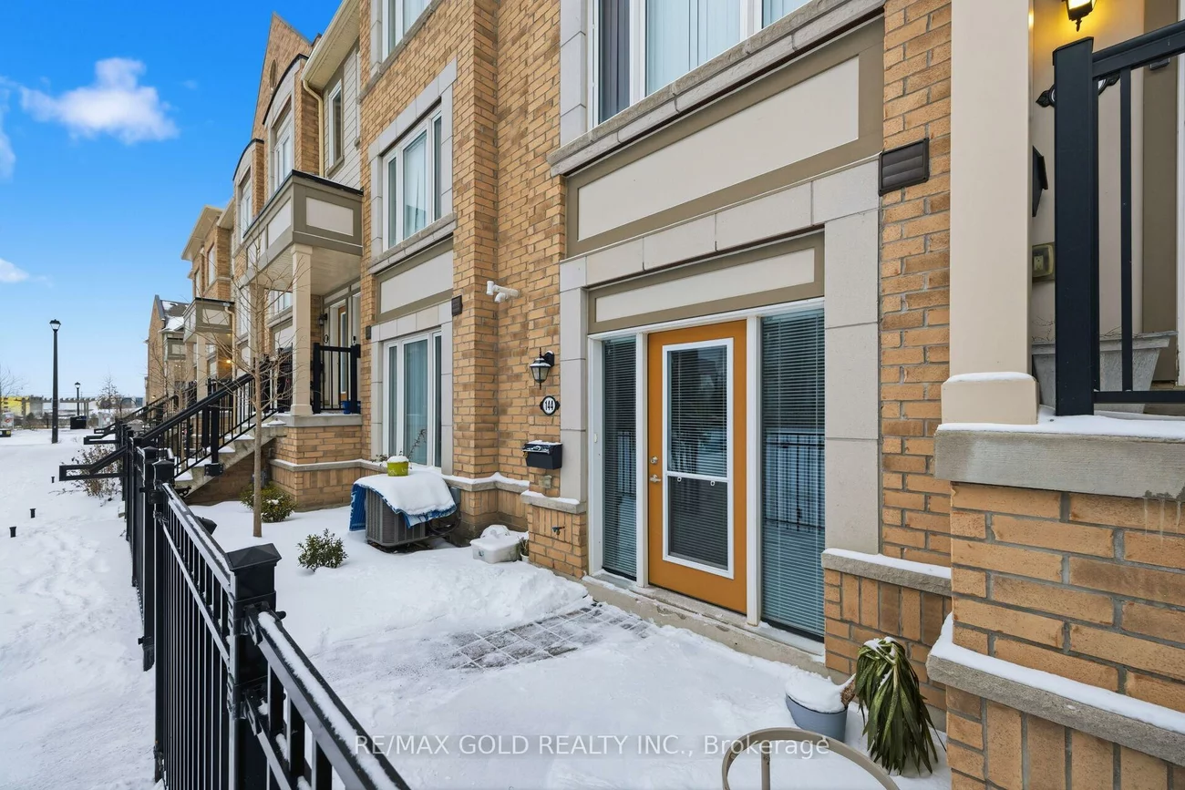1, Beckenrose, Brampton West, Brampton