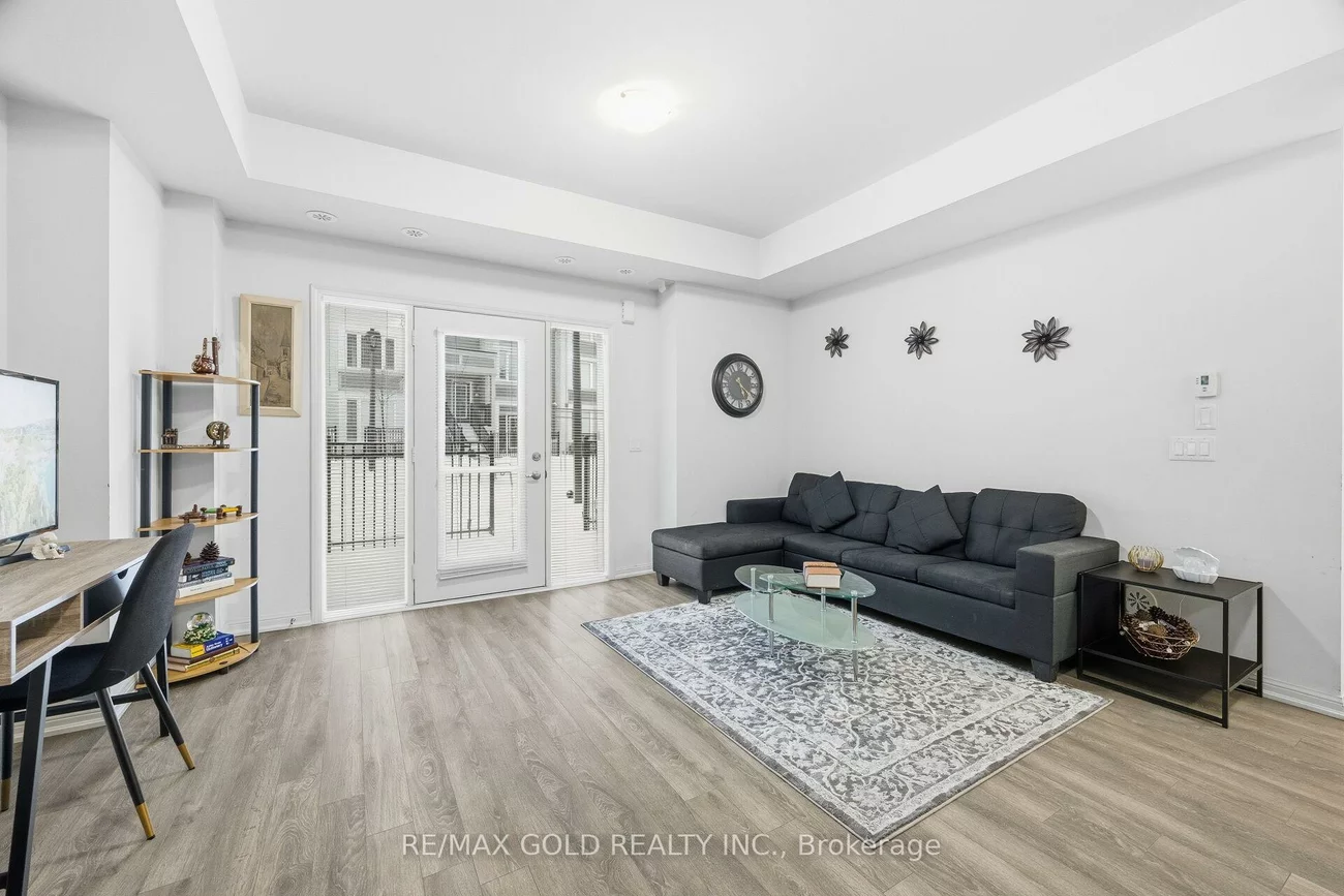 1, Beckenrose, Brampton West, Brampton